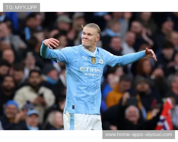 曼联哈兰德管理层决策引发更衣室波动:背后的纷争与未来走向 曼联哈兰德管理层决策引发更衣室波动:背后的纷争与未来走向