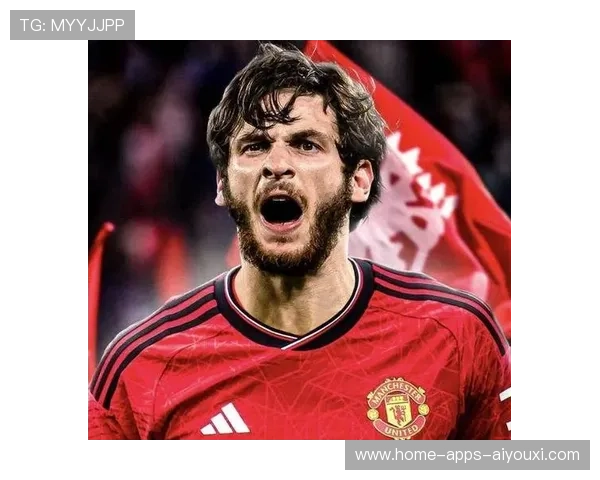 那不勒斯克瓦拉茨赫利亚背身摆脱后射门进球：惊艳瞬间的背后