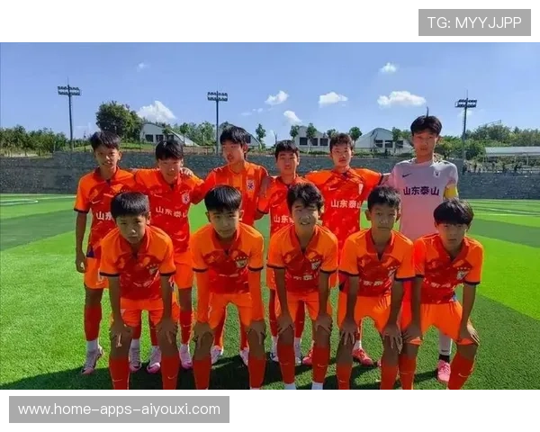 中国足坛青训成果逐步显现，青年才俊轮番亮相