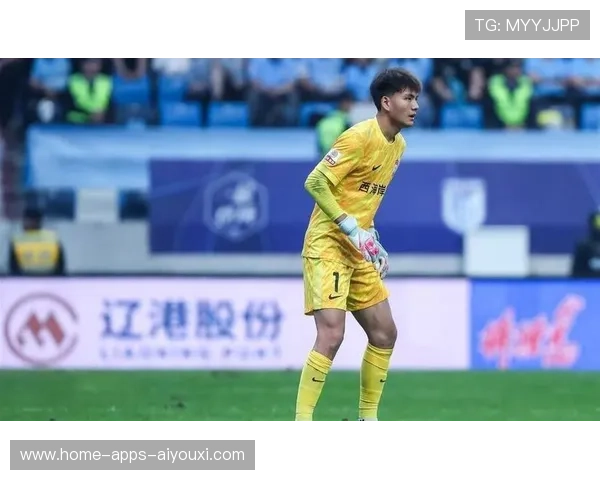 李昊低位扑救封死远角